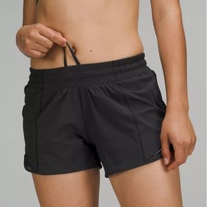 Lululemon Black Hotty Hot 4”